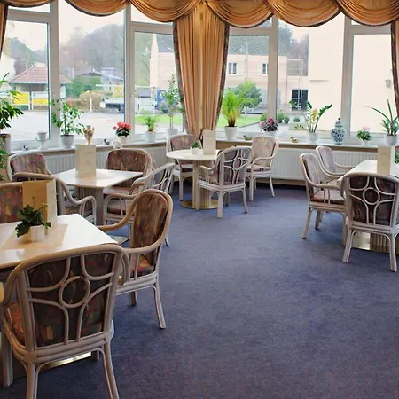 迈耶酒店 酒店 4*